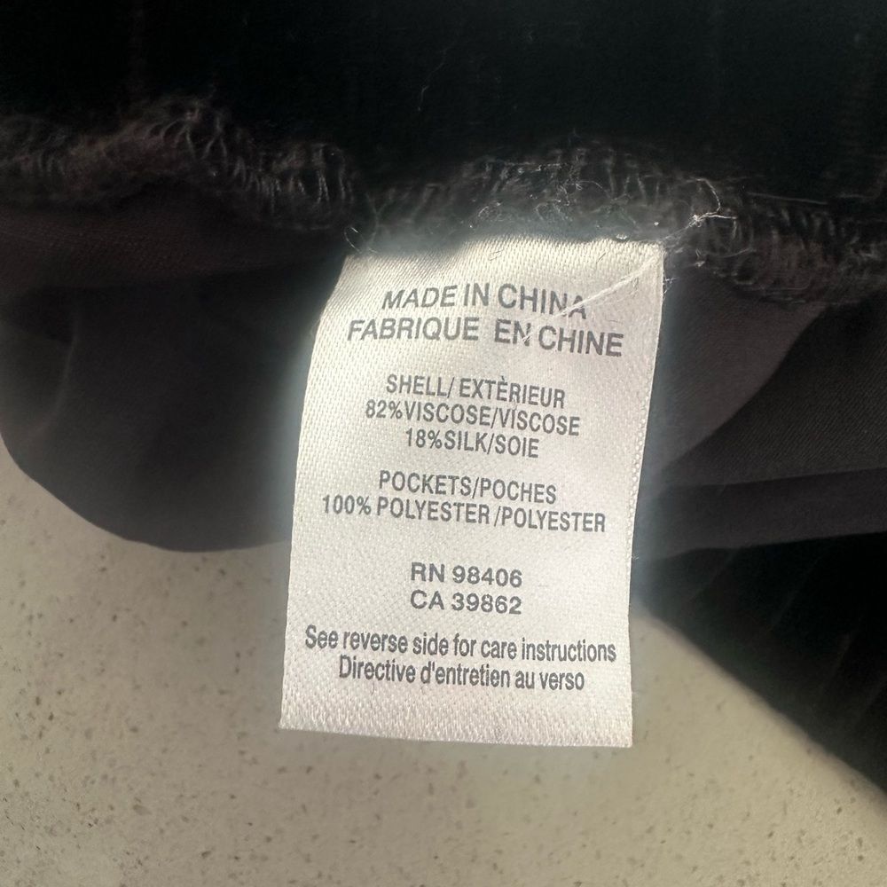 BRAND NEW with TAG! Theory velvet black pants Thorene size small - Picture 9 of 10